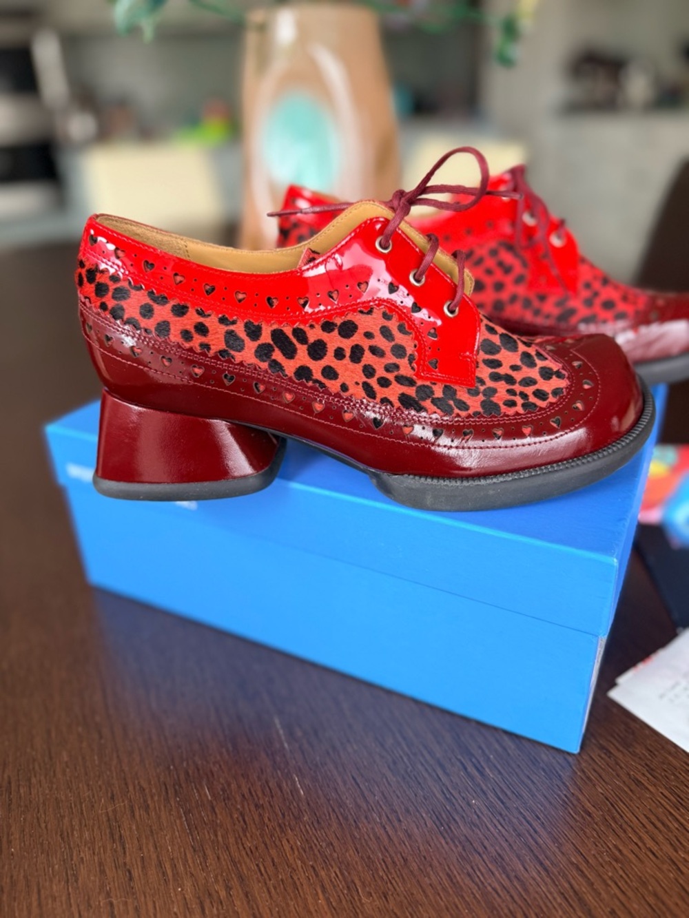 John Fluevog Rosamund heels in Burgundy, size 7. Never worn. - Picture 3 of 11